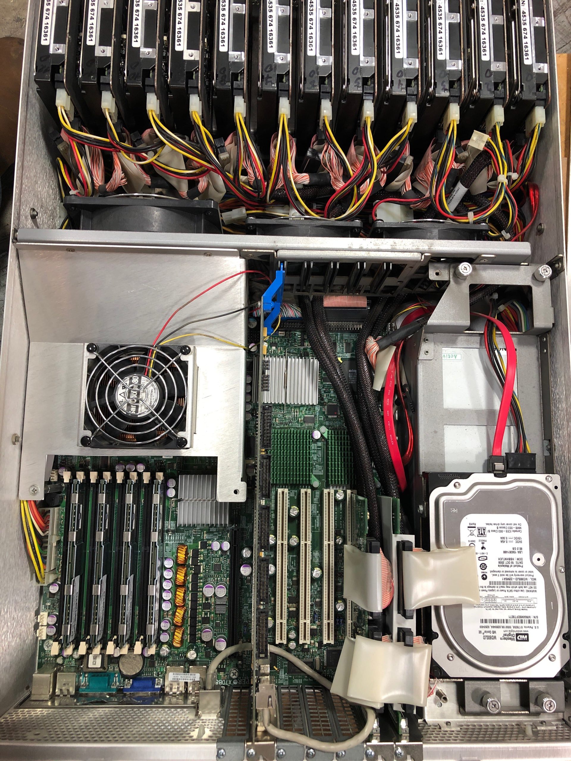 453567411998-CIRS 3U Quad Core Server 3UQ12, V2