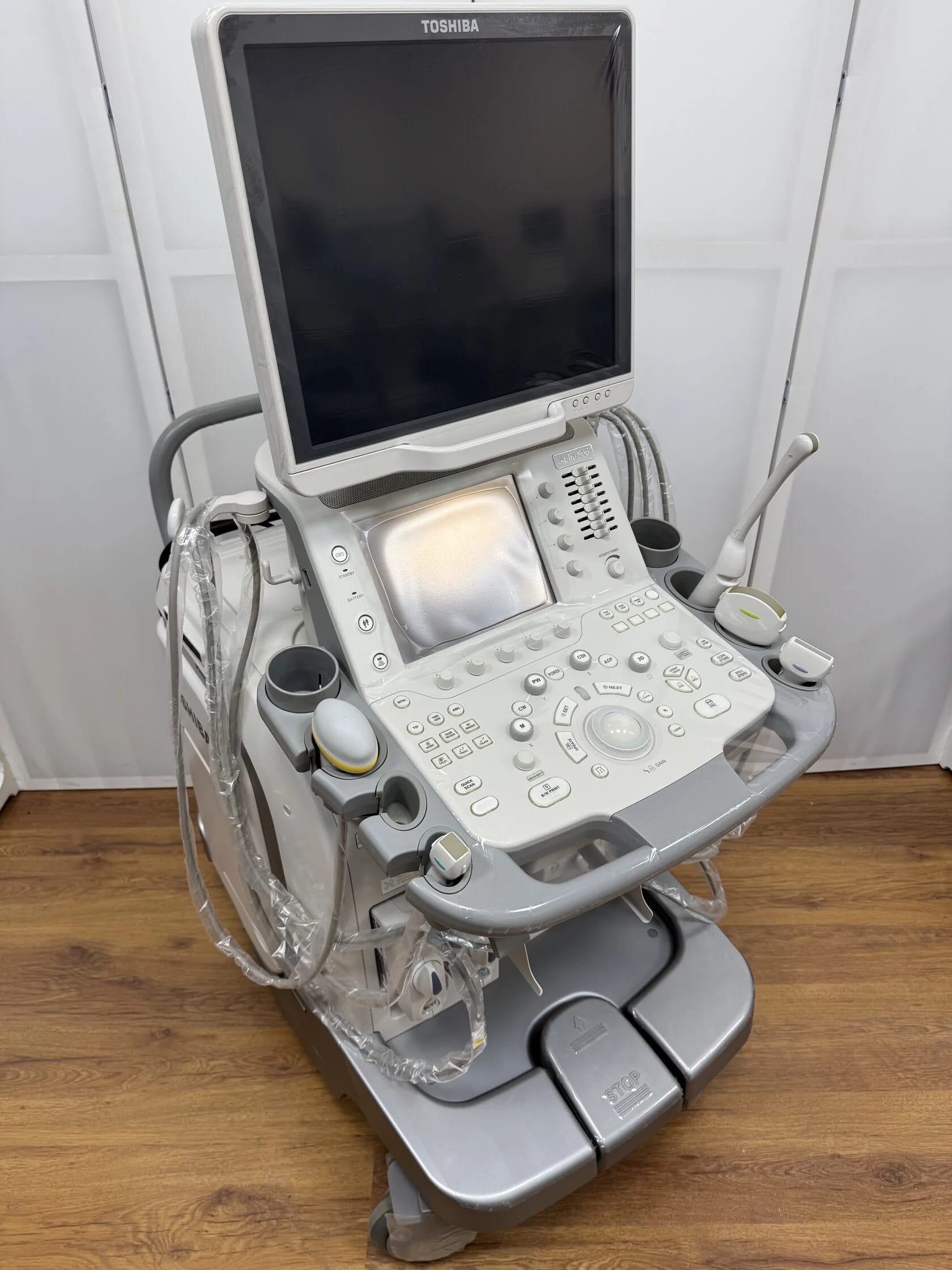 Аппарат УЗИ Toshiba Aplio 500 1