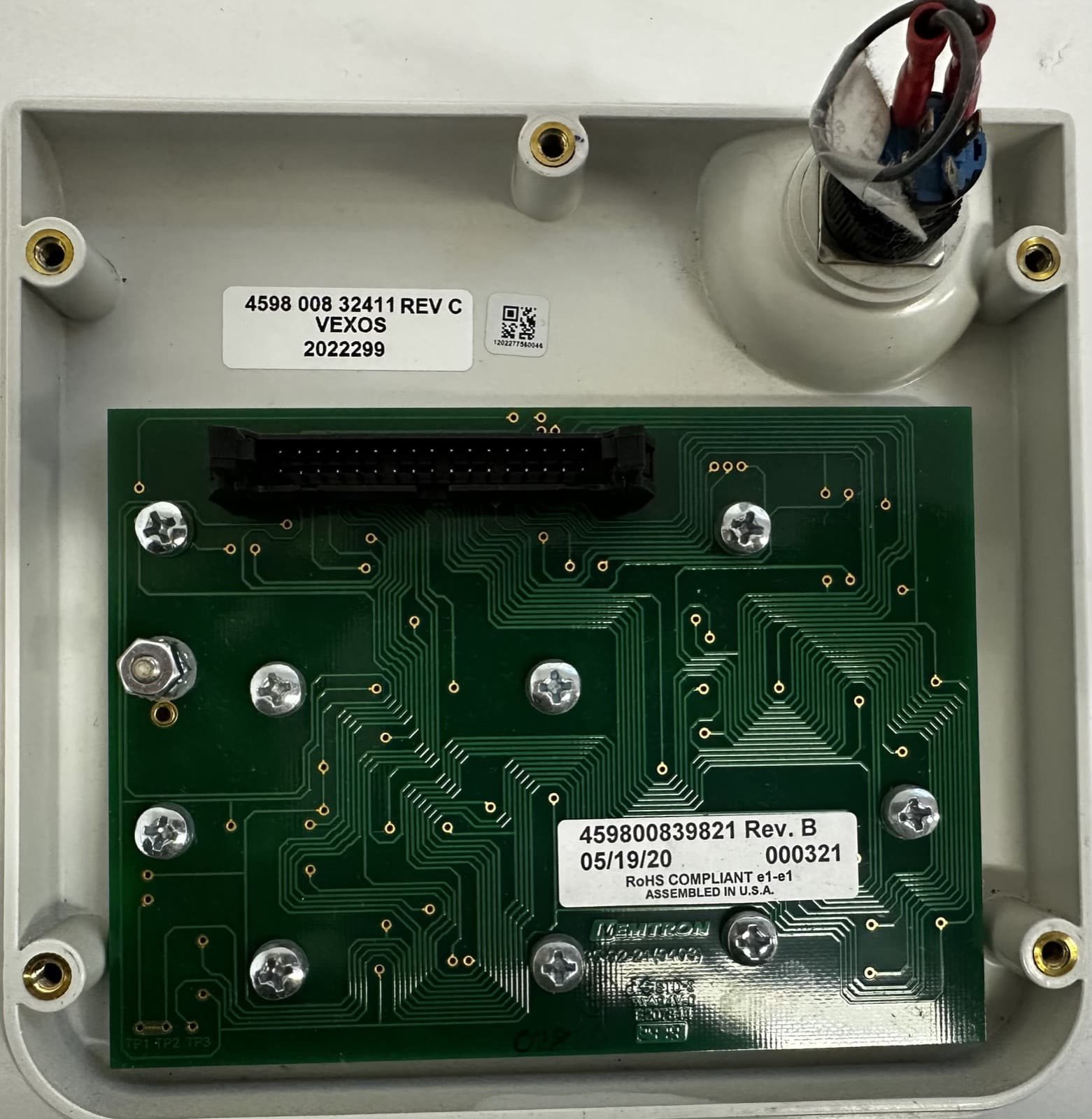 459800839821-Left gantry panel