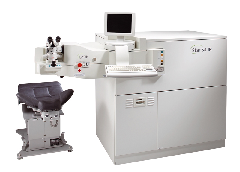 Эксимерная лазерная система Visx™ STAR S4IR™ в комплекте с поворотной кроватью пациента, креслом хирурга и линзметром+Аберрометрическая система на столе 1