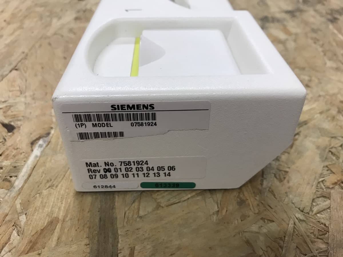 7581924-GROUP 1.5T-1 SOCKET