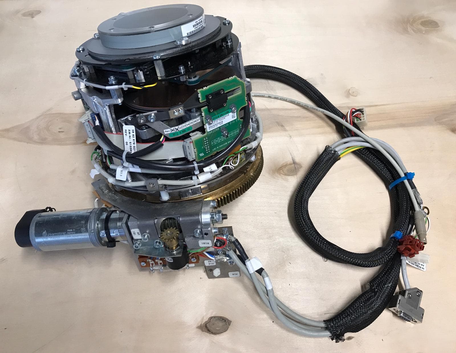 10092601-Card Collimator P rot