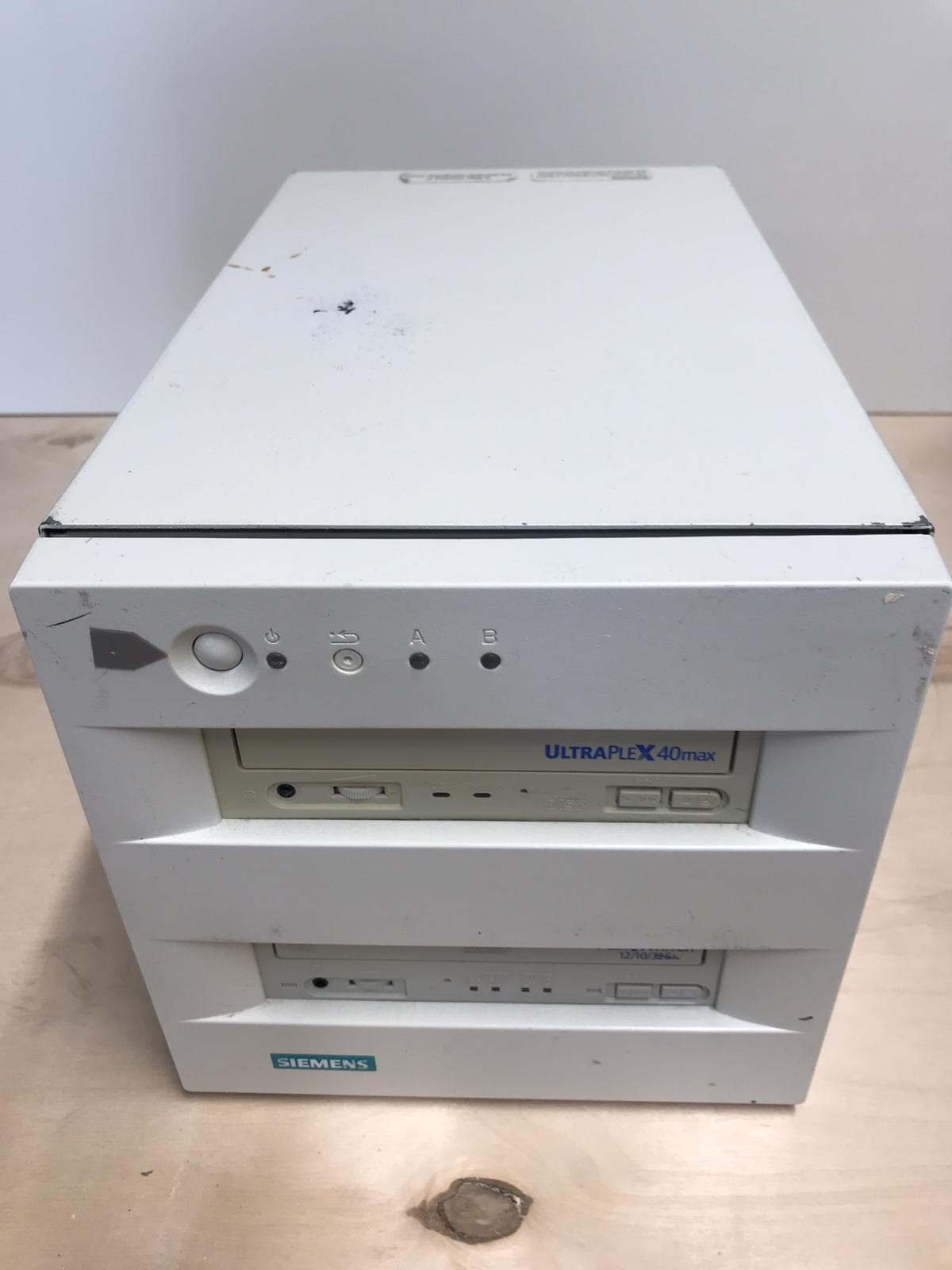 5986943-CD R/RW drives