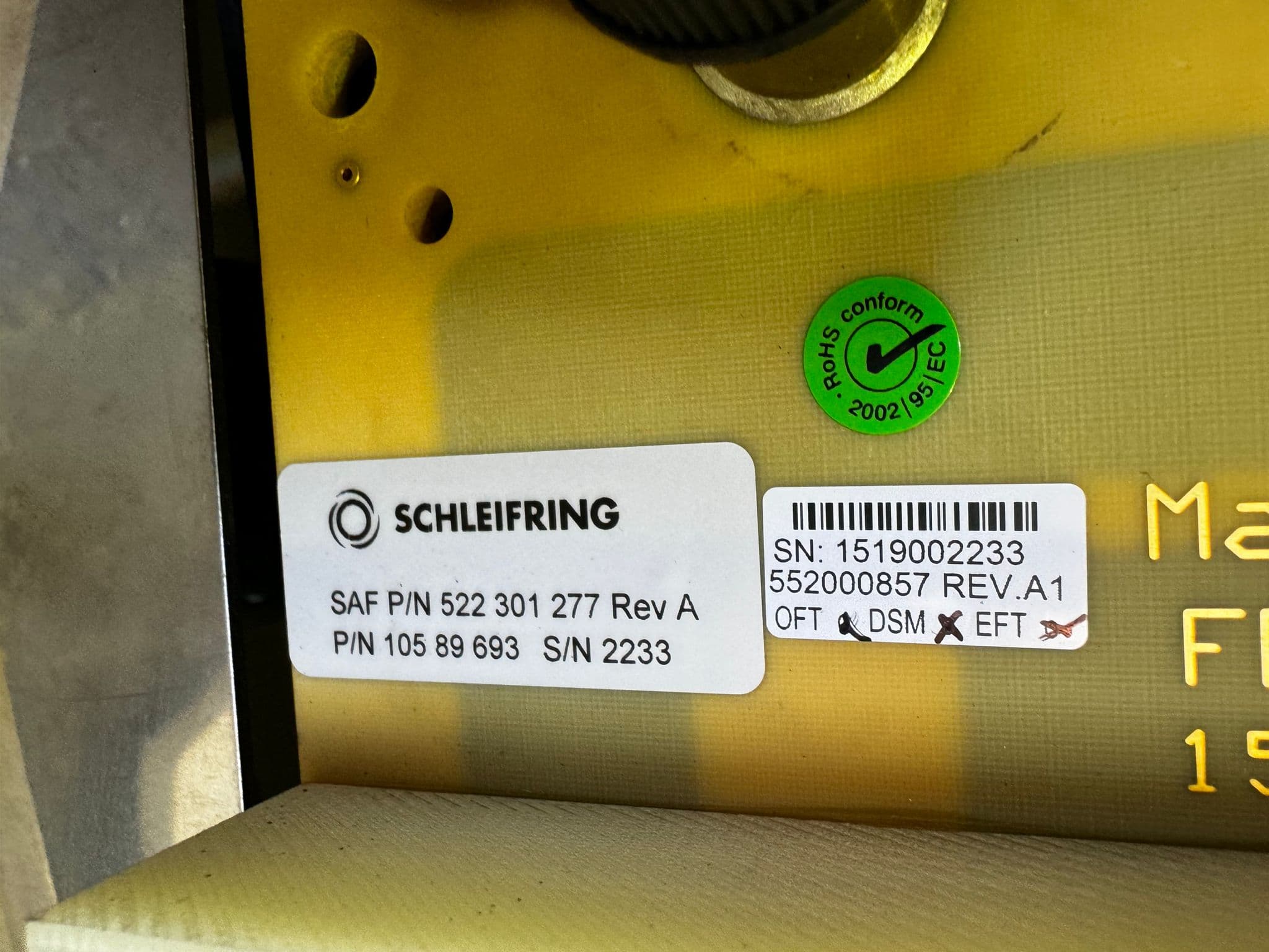 10589693-007-way brush block