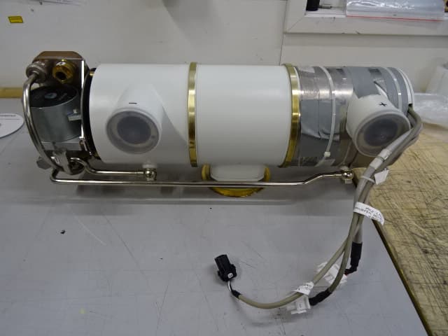 10144181-Megalix CAT PLUS 125/40/90-121GW