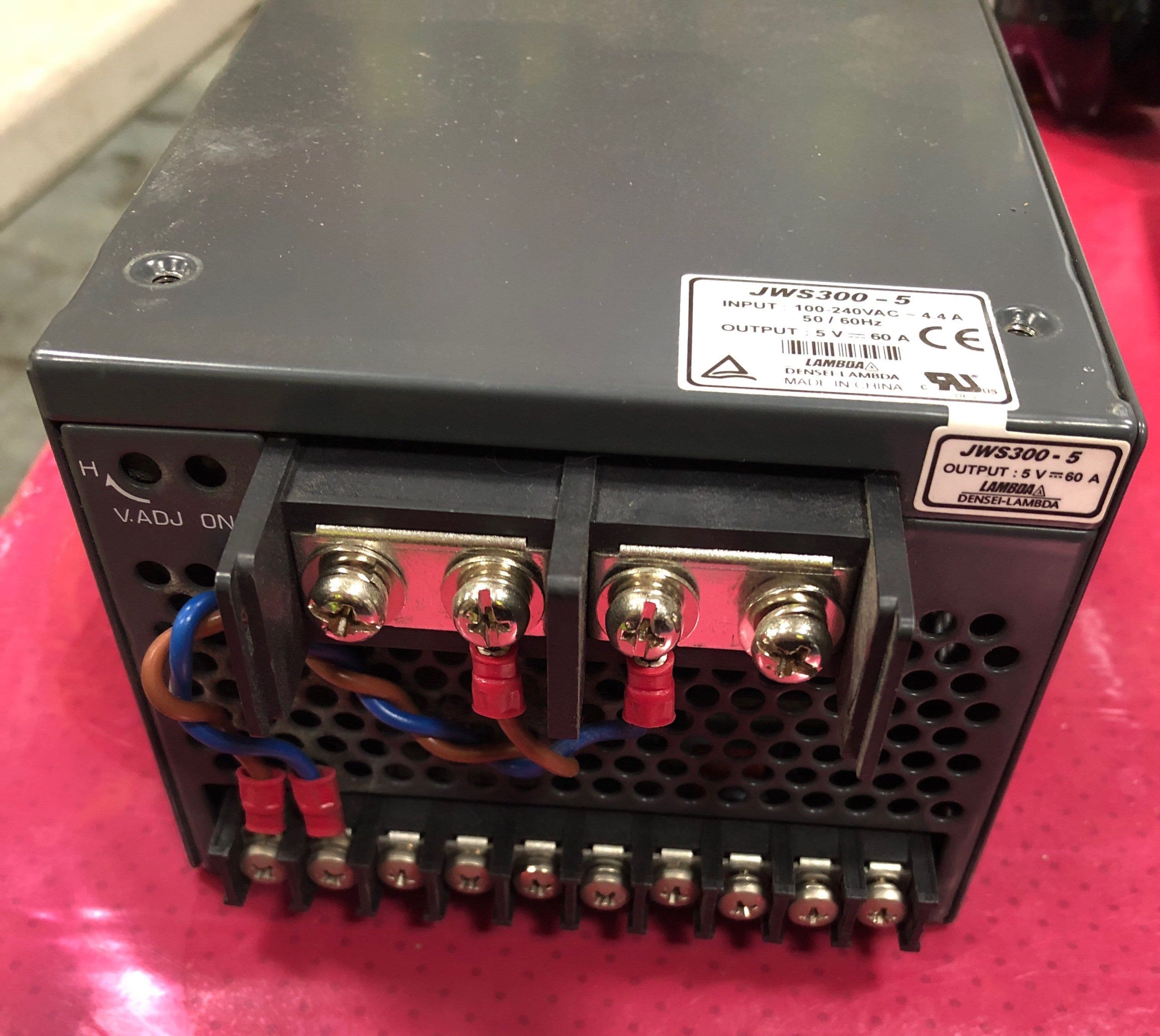 453567913501-5V/60A, Switching PWR Supply