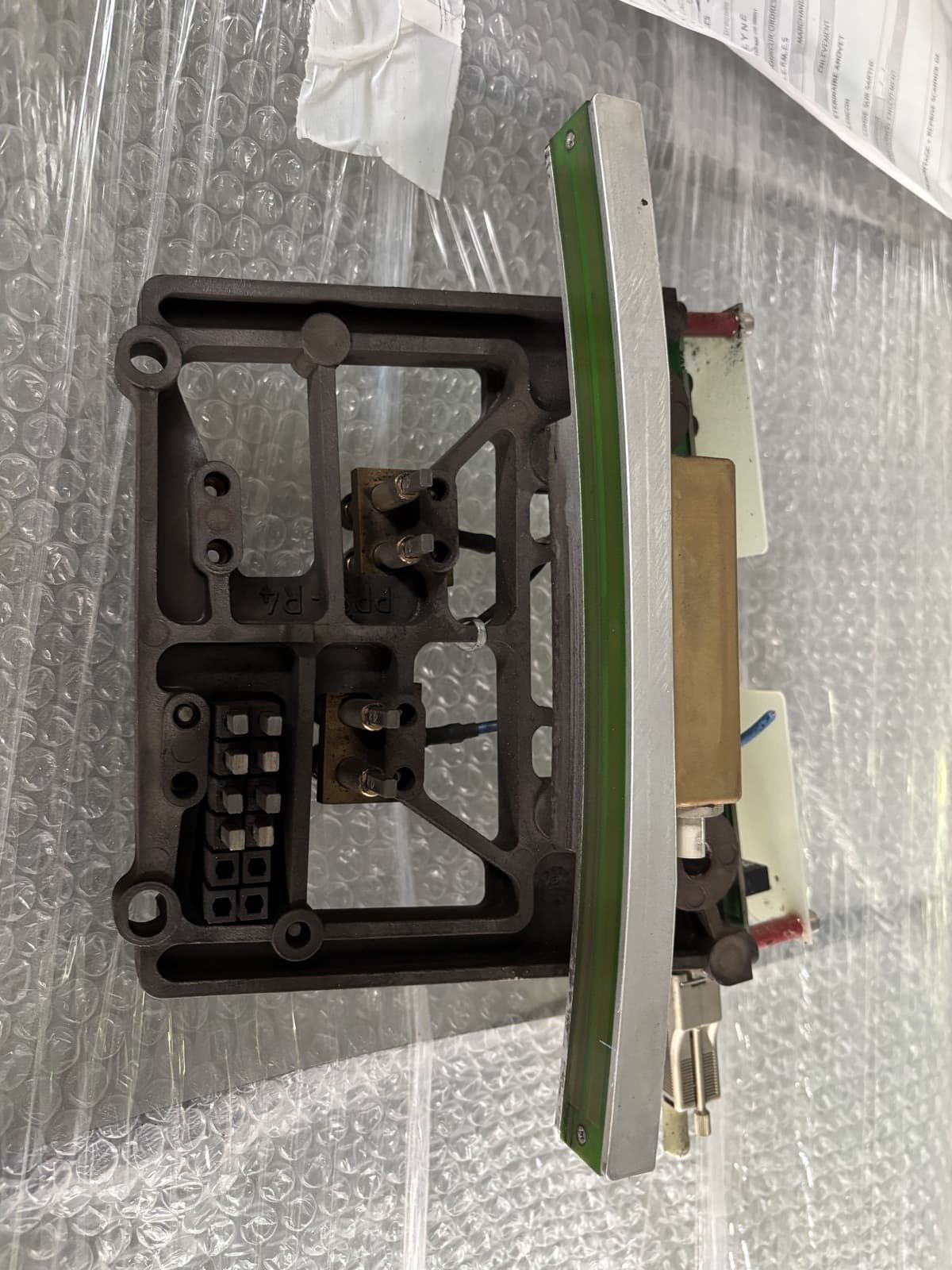 522300849-Brush Block Assembly