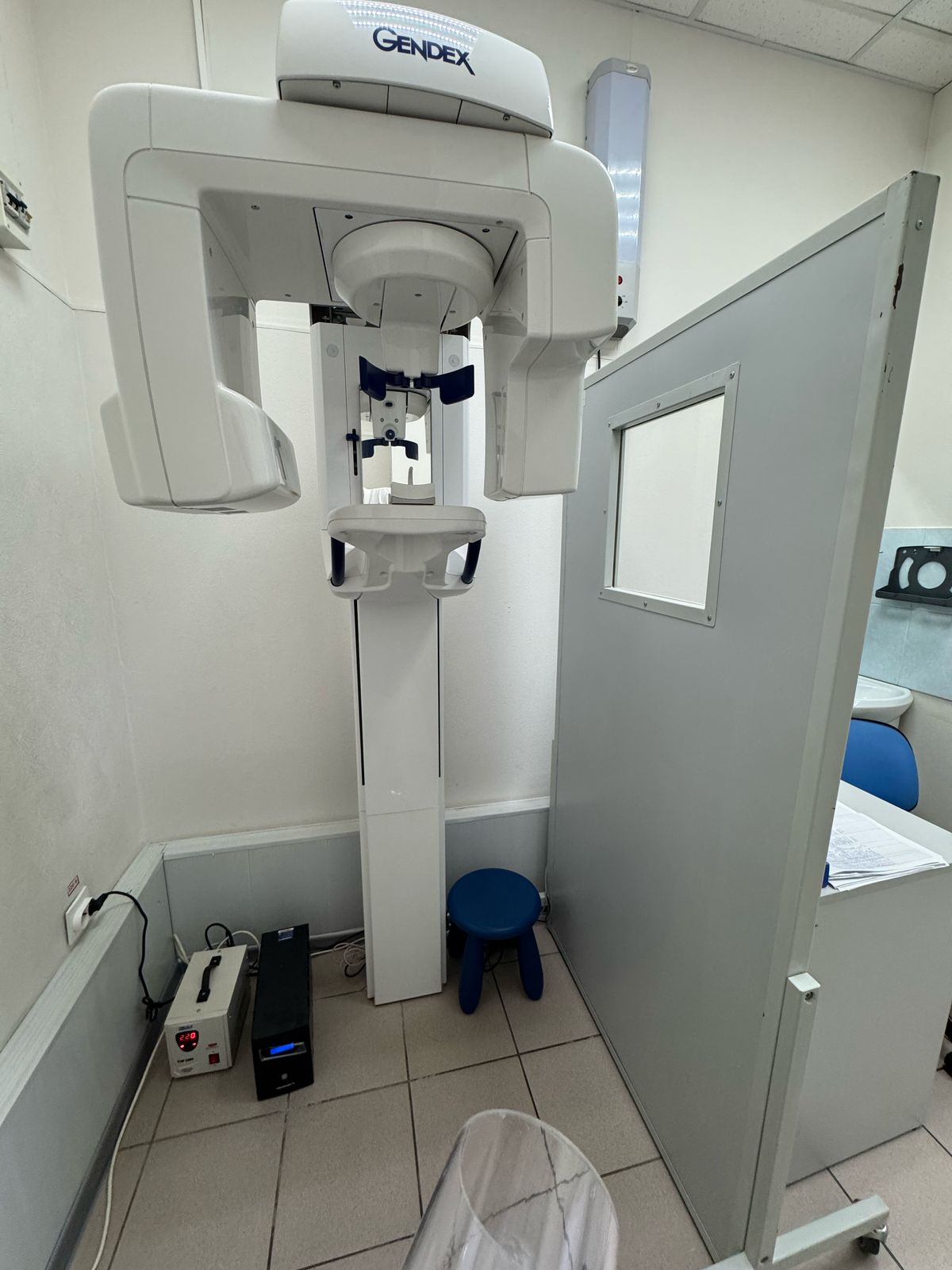 Цифровая панорамная рентгенодиагностическая система GENDEX GXDP-300  KaVo 2