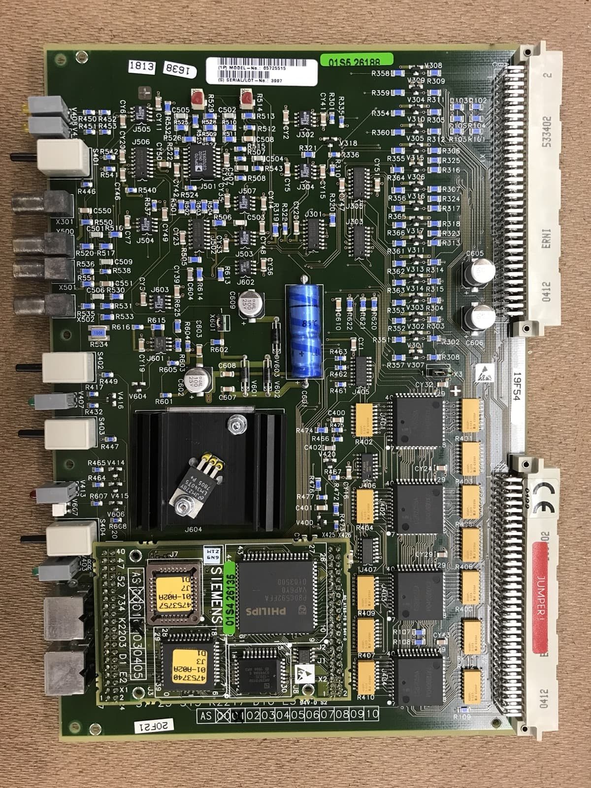 5725515-CAN-SERVICE D16