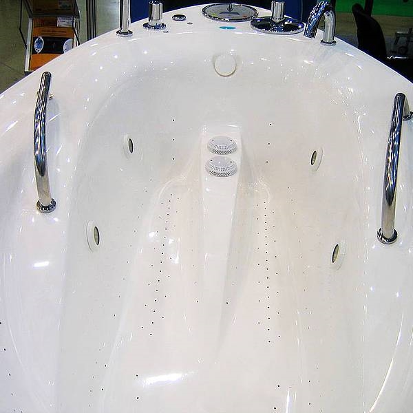 Ванна для автоматического зонального массажа Aquanea Meden-Inmed 2