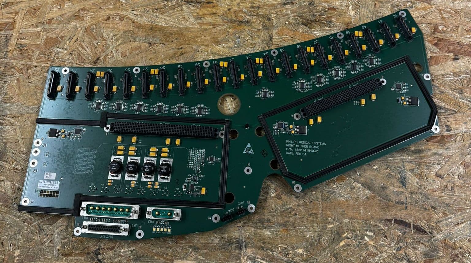 455012004162-Right Motherboard