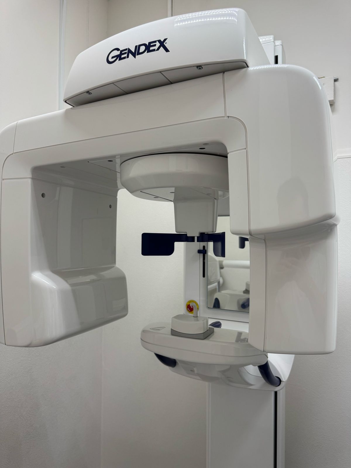 Цифровая панорамная рентгенодиагностическая система GENDEX GXDP-300  KaVo 2