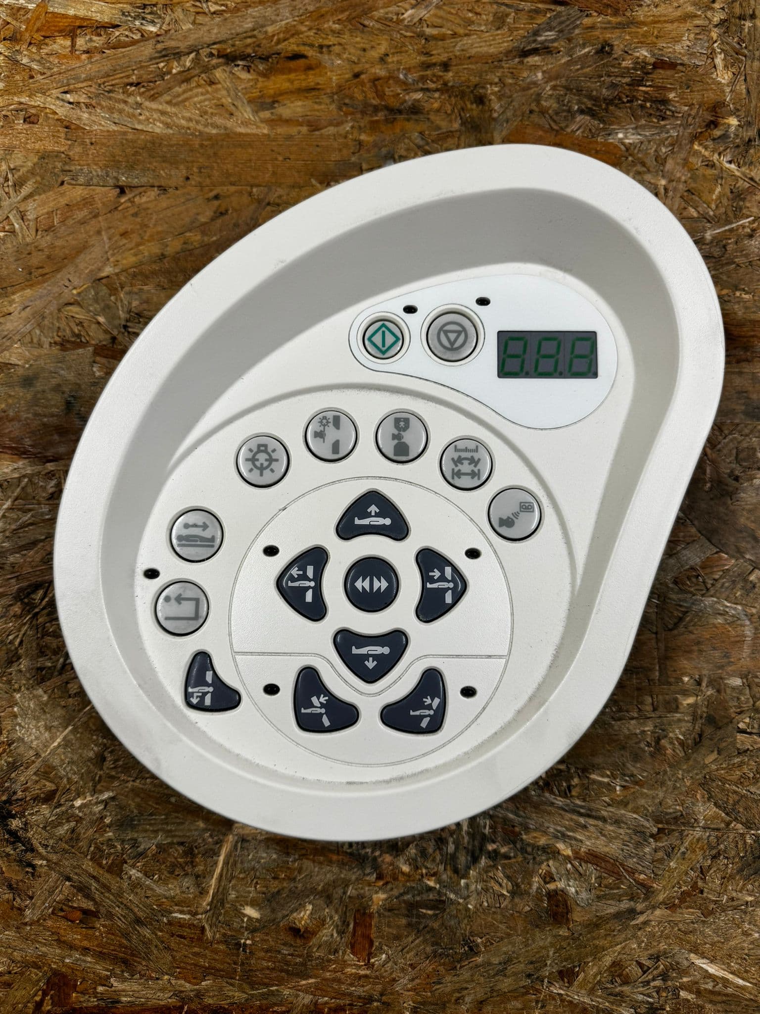 5139590-2-Left CT Control Panel – White N9 Bezel with Green L