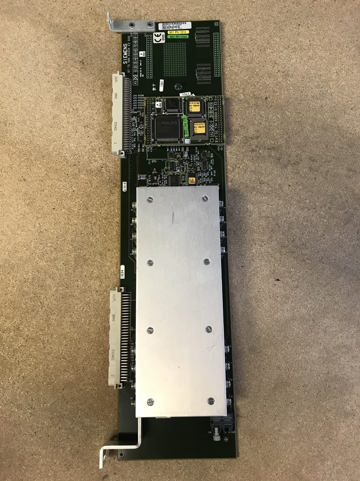 5772590-Capticon Board D20