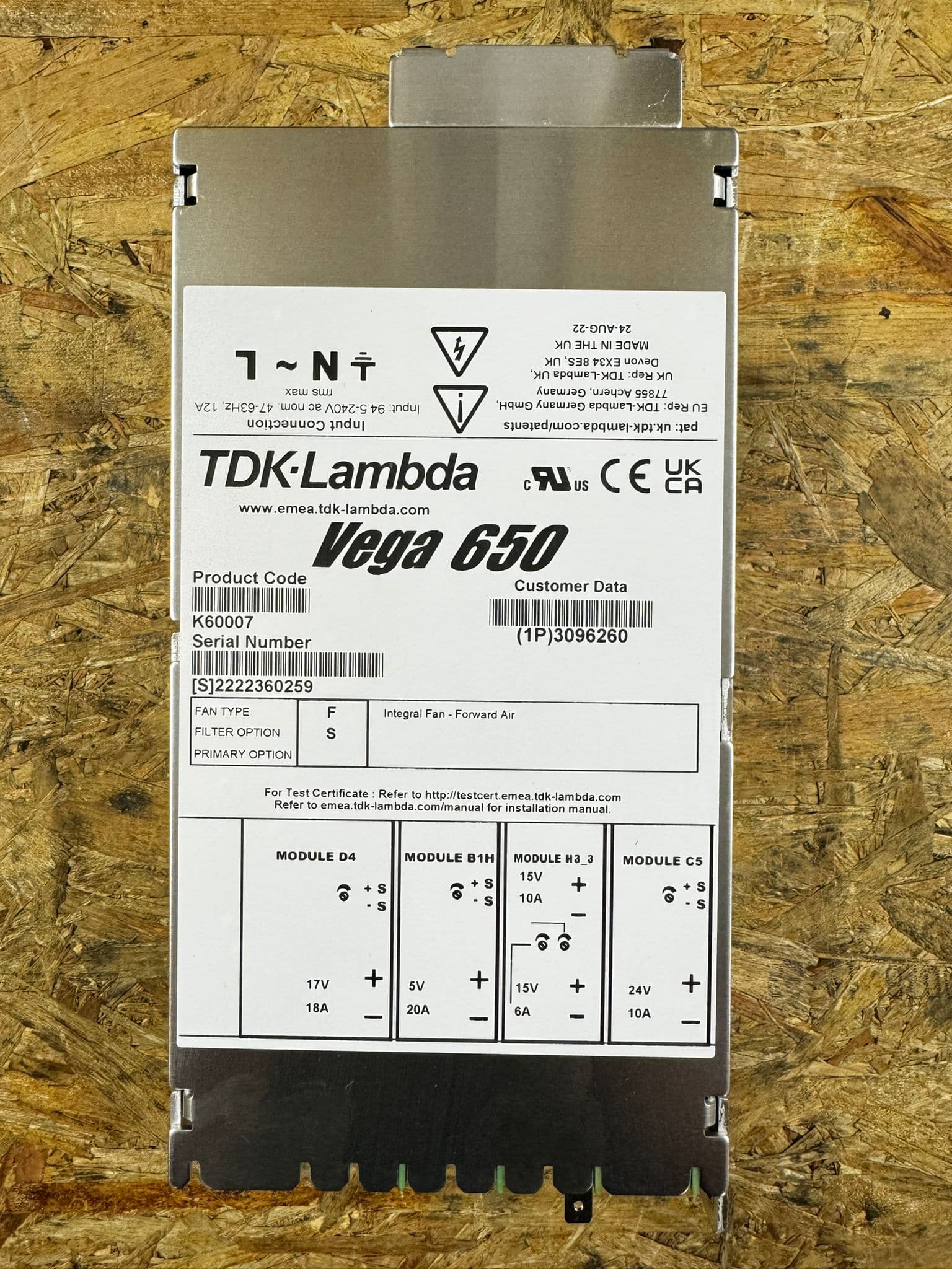 3096260-AC-DC Vega650