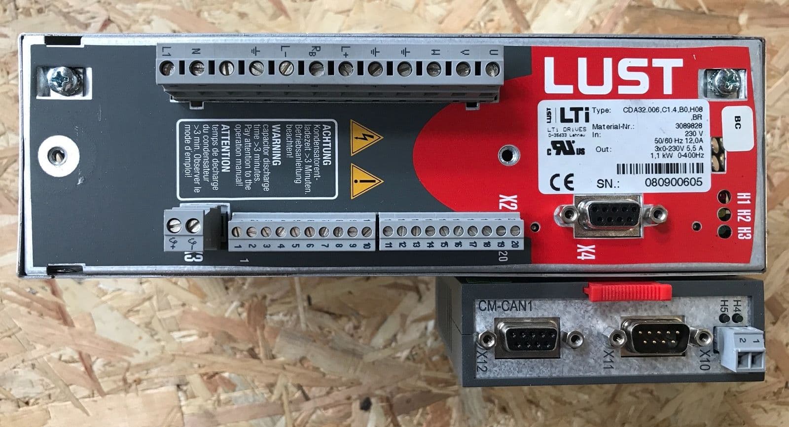3089828-Lust Frequency INVERTER 0..1600HZ 2.3KVA
