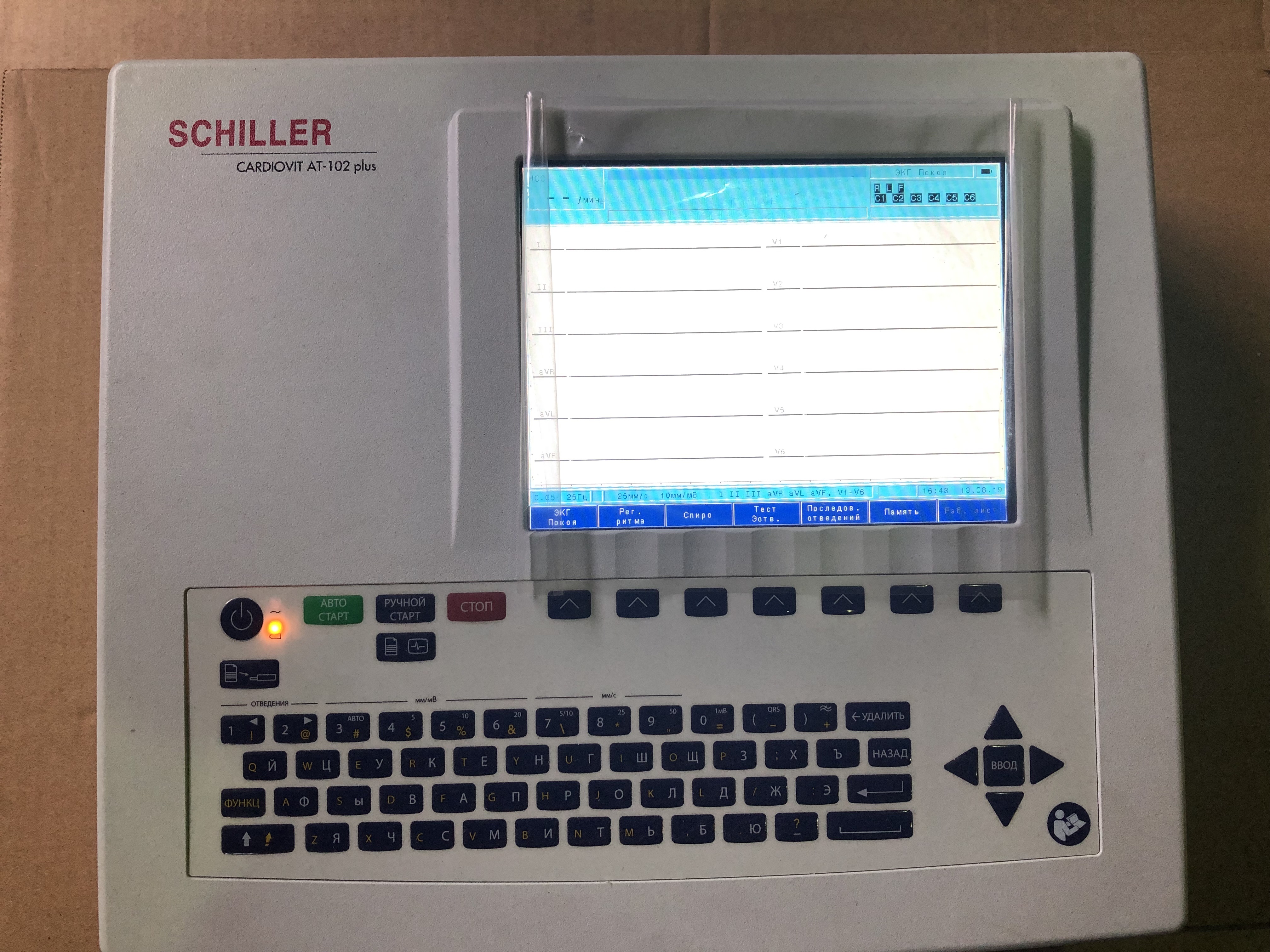 Электрокардиограф CARDIOVIT AT-102 Schiller 2
