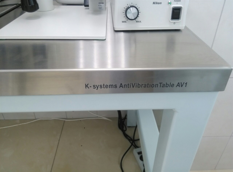Антивибрационный стол AV1 2