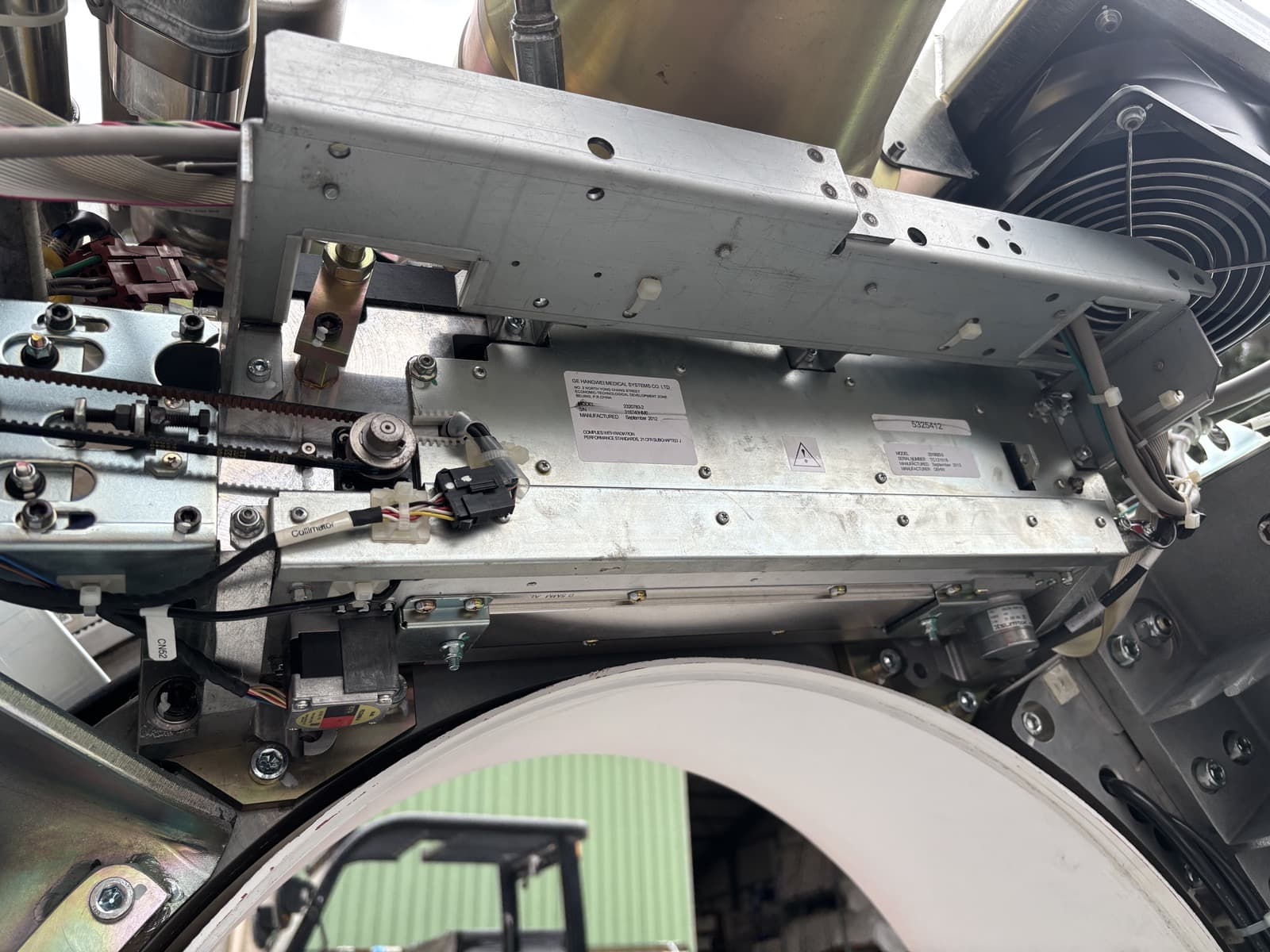 2319920-3-Collimator