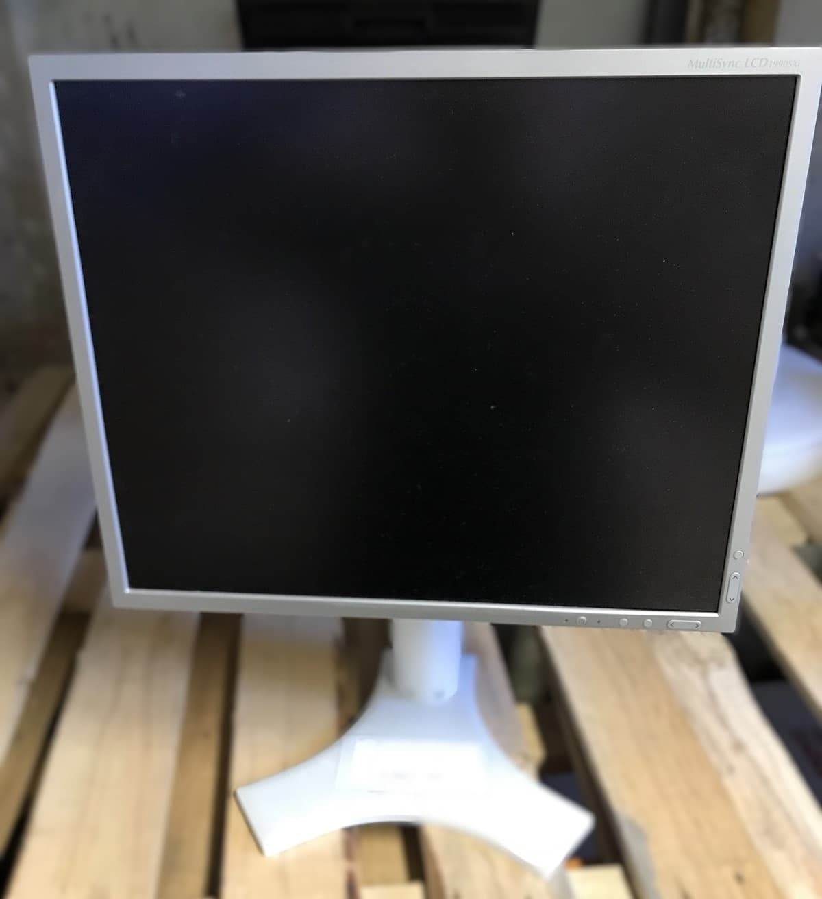 LCD1990SXI-NEC Monitor LCD 19 Inch
