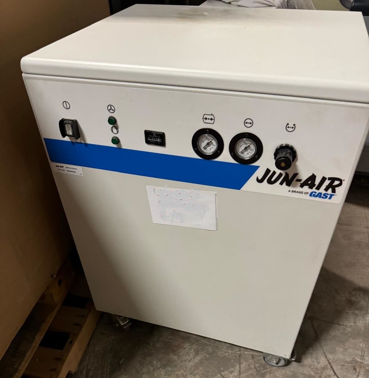 459800882783-Compressor (Jun Air/50-60 Hz)